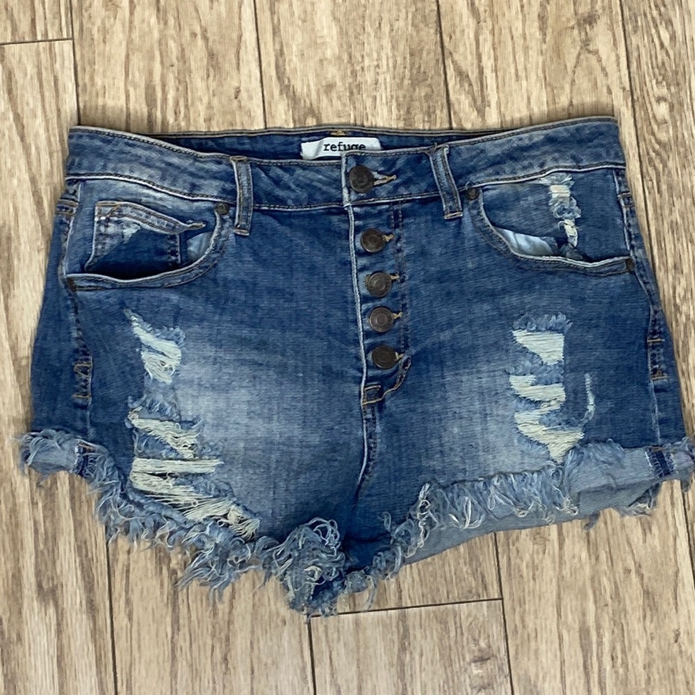 Distressed stretch jean shorts size 8